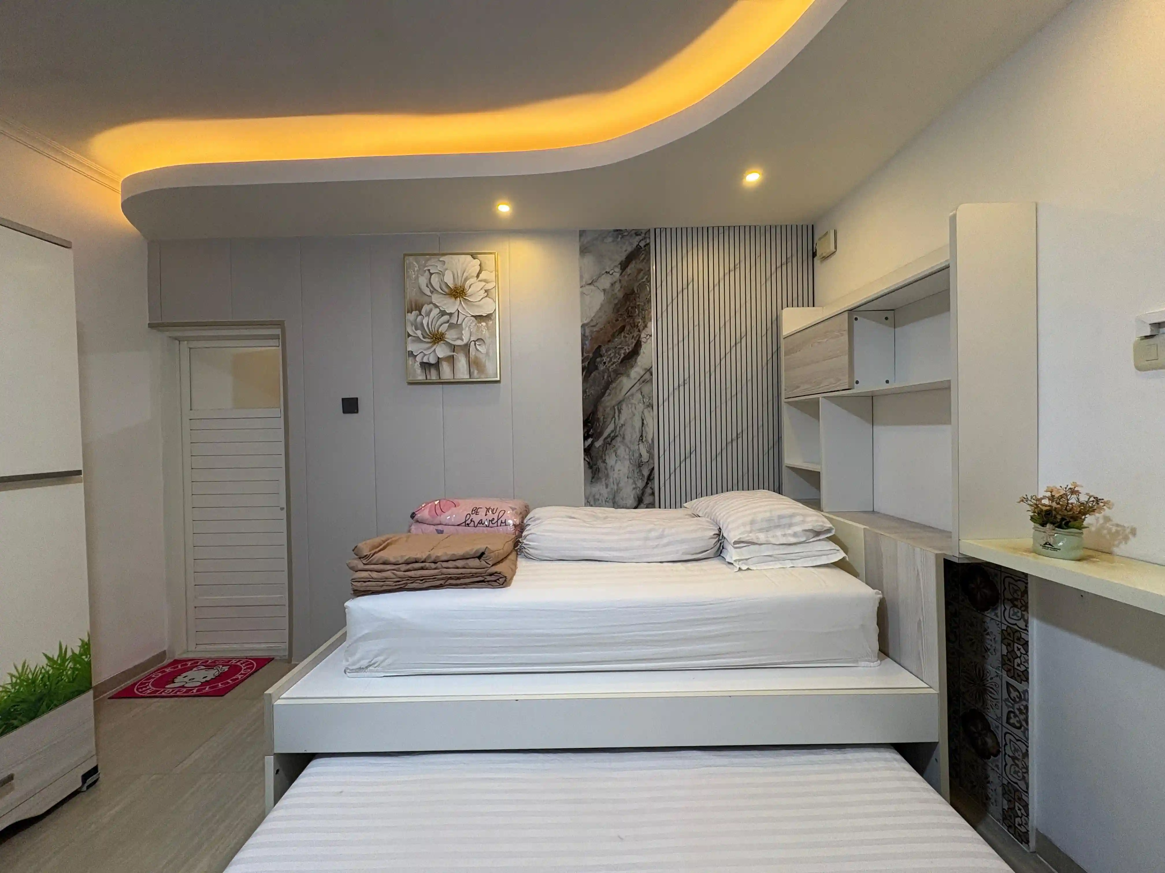 Kamar Besar (4×5 m²) - Kost Putri Pagar Ungu